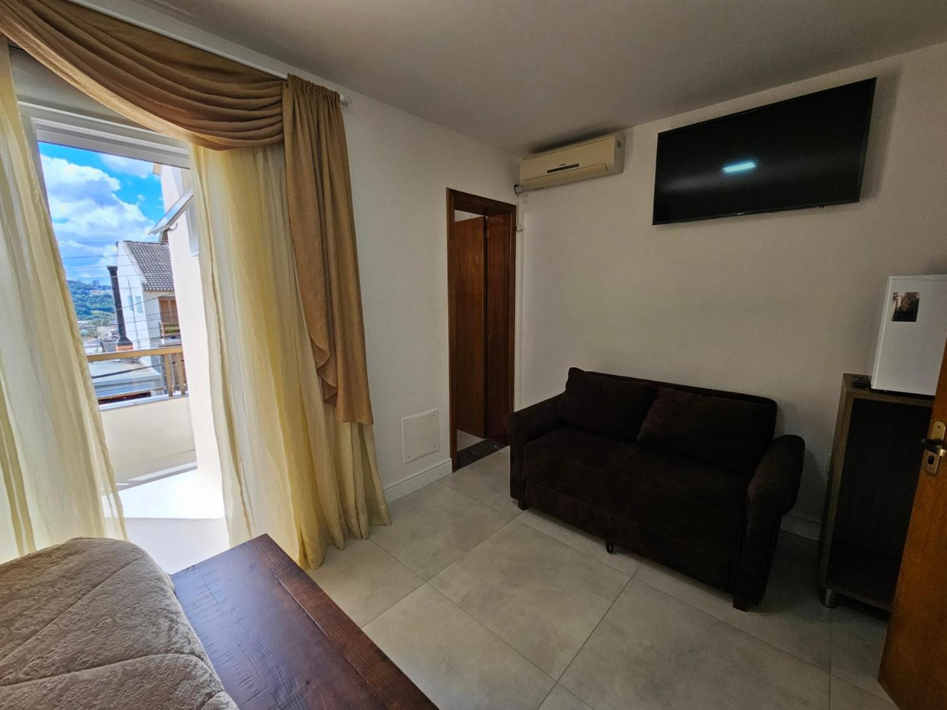Pousada Lugama Bento Gonçalves Pokoj fotografie