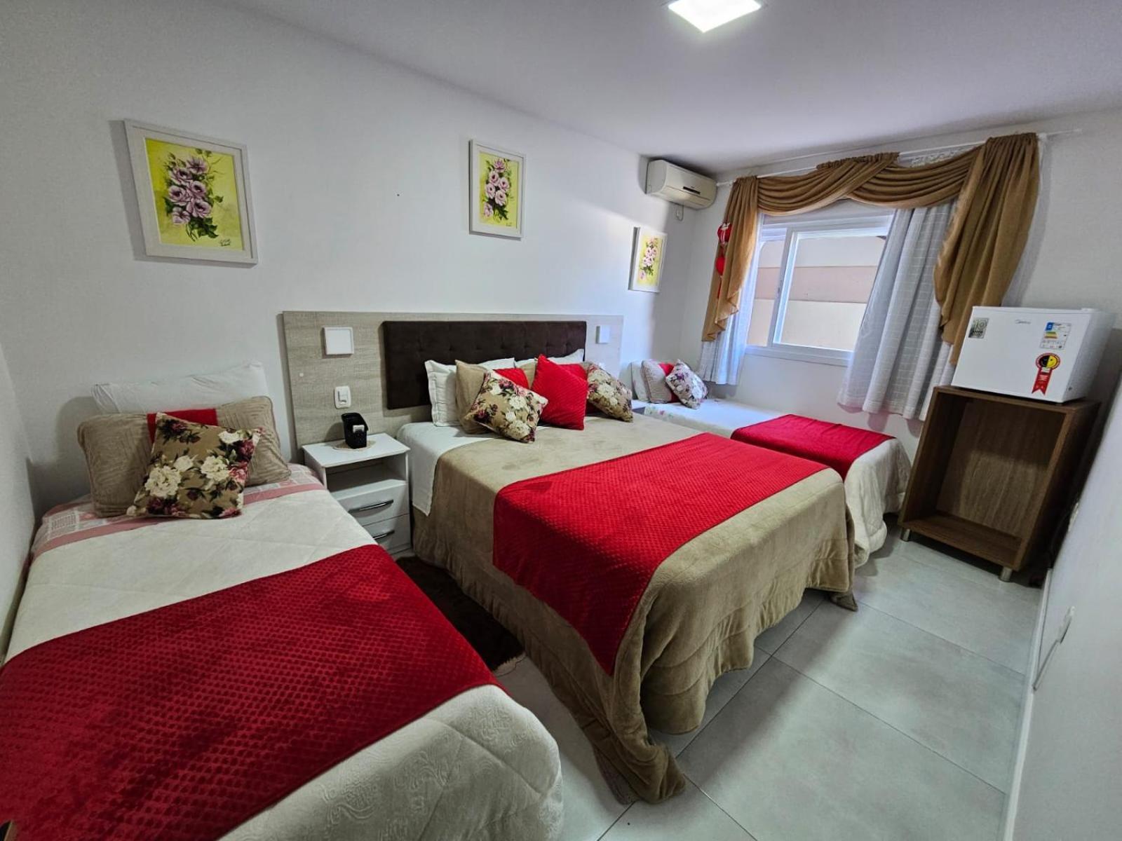 Pousada Lugama Bento Gonçalves Pokoj fotografie